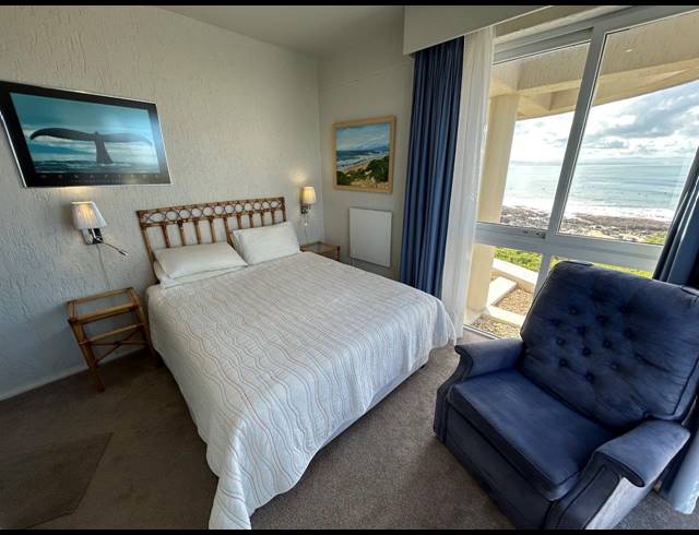 7 BEDROOM HOUSE FOR SALE IN WAVECREST